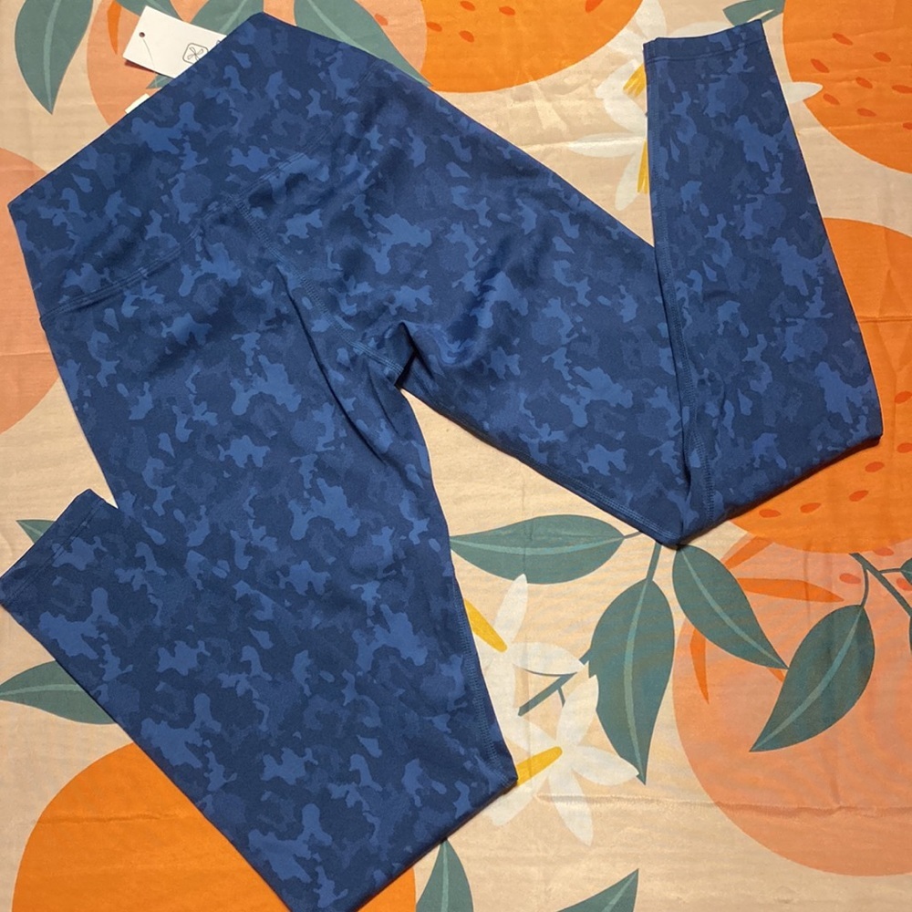 Lavento Small 4 blue stretchy yoga leggings